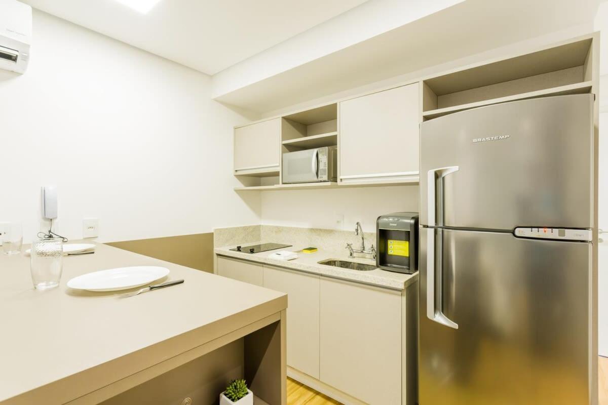 Redecorado No Bela Vista Com Sacada E Lazer Apm1205 * Sao Paulo